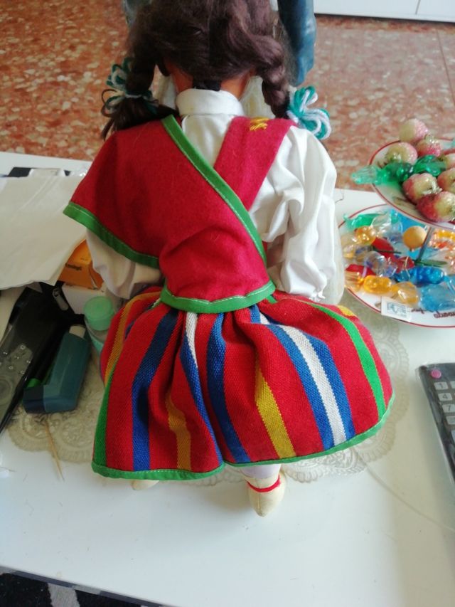 bonita muñeca comprada en Madeira portugal