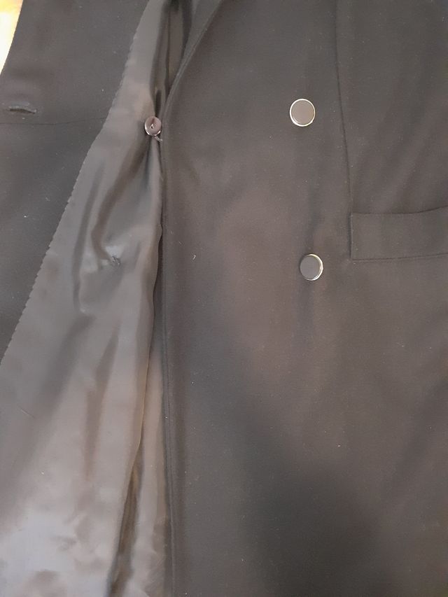 ABRIGO NEGRO LARGO A MEDIDA. HECHO A MANO