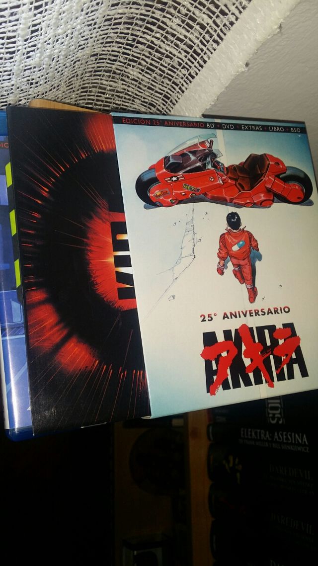 AKIRA 25° ANIVERSARIO BLU-RAY 