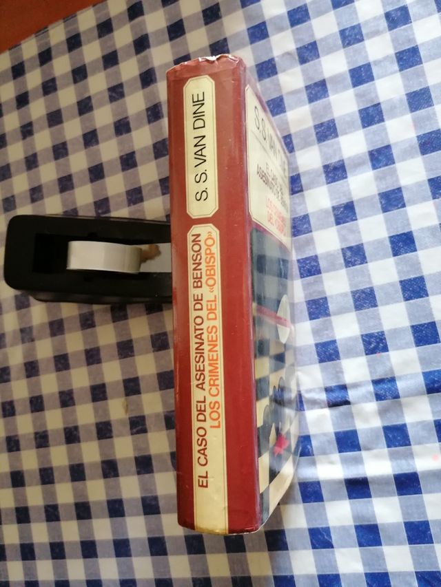 Los Crímenes del Obispo. S. S. Van Dine.