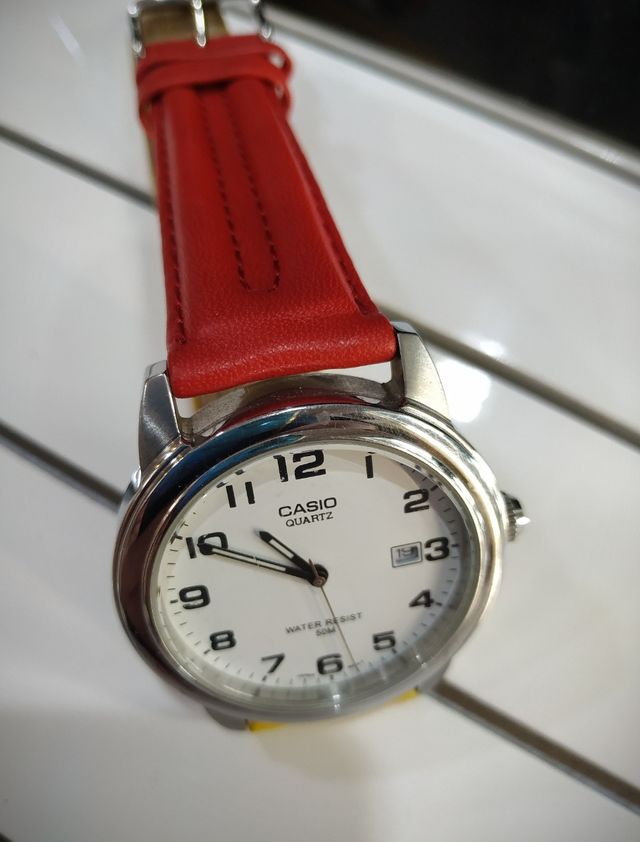 Reloj CASIO W21