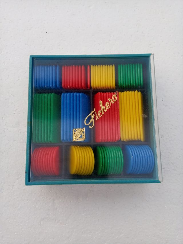 Caja Fichas
