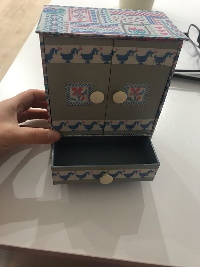 Armario con cajón BUSQUETS