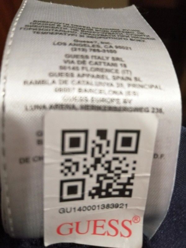 jersey/sudadera Guess