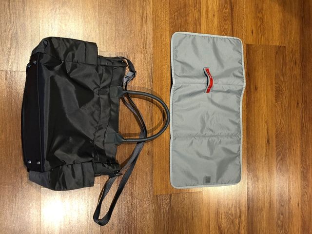 Bolso con cambiador acolchado Skip Hop Chelsea Dow