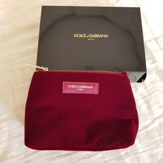 Dolce gabbana nuevo neceser de segunda mano por 20 EUR en Viladecans en  WALLAPOP