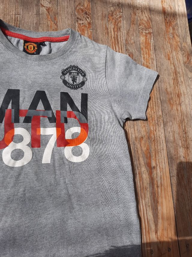 Camiseta oficial Manchester United talla 6-7 anos