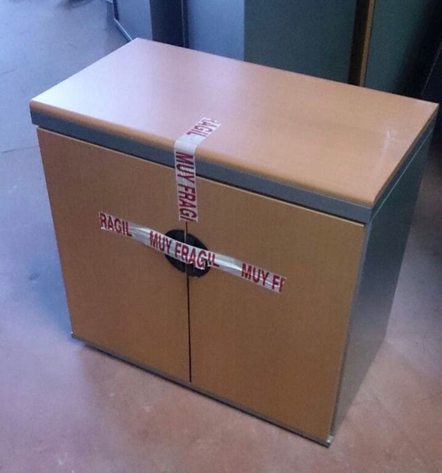 GRAN LOTE ARMARIOS DE OFICINA de segunda mano por 20 € en Madrid en