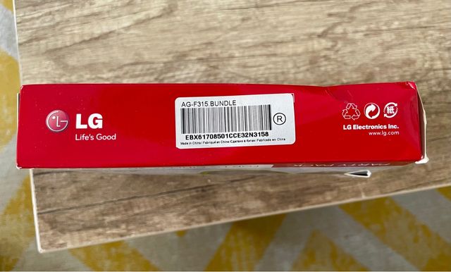 4 juegos de gastas 3D LG