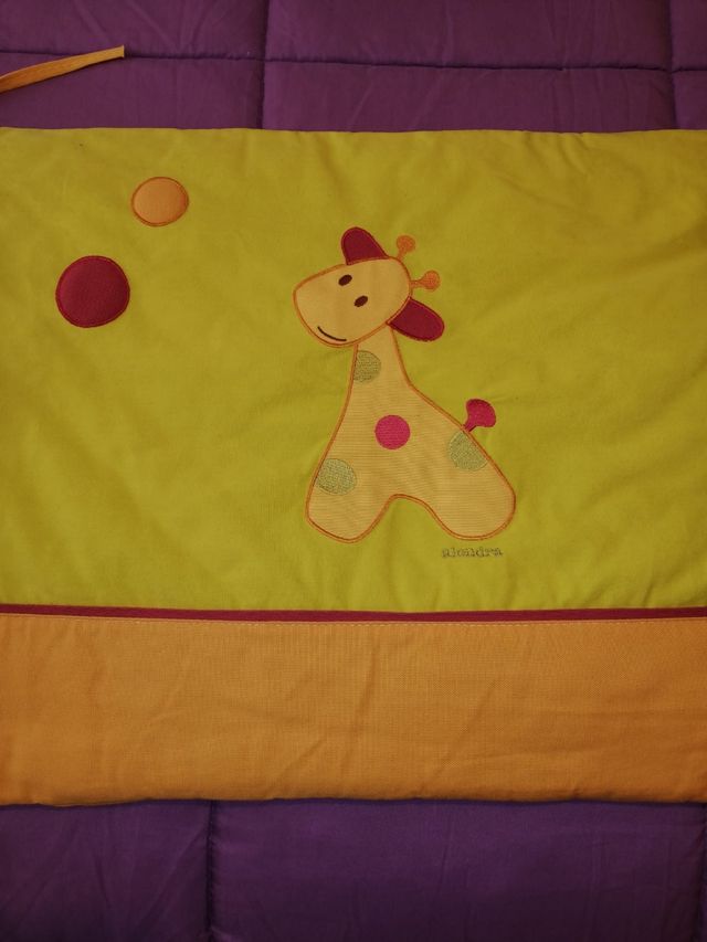 edredón cuna y chichonera