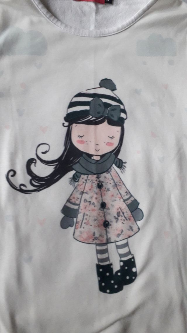 Camiseta niña, talla 10 años.