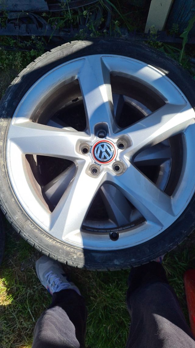 Llantas 19"audi 5x112 con neumáticos de segunda mano por 660 € en Ávila