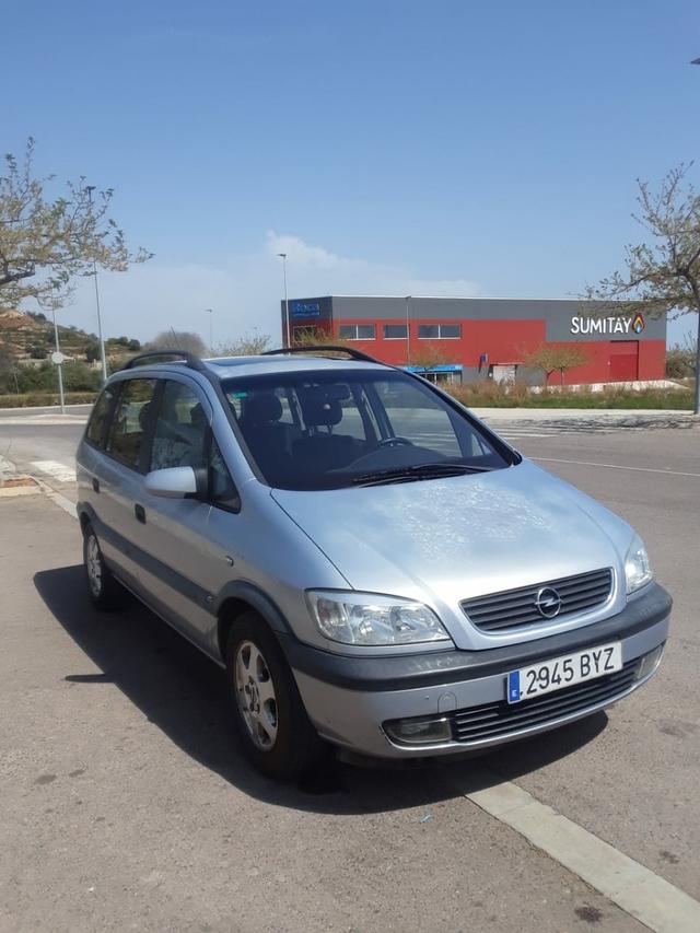 Opel zafira 2002