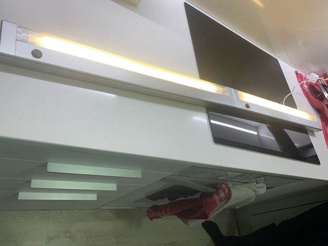 Linestras luz para cocina, baño o armario