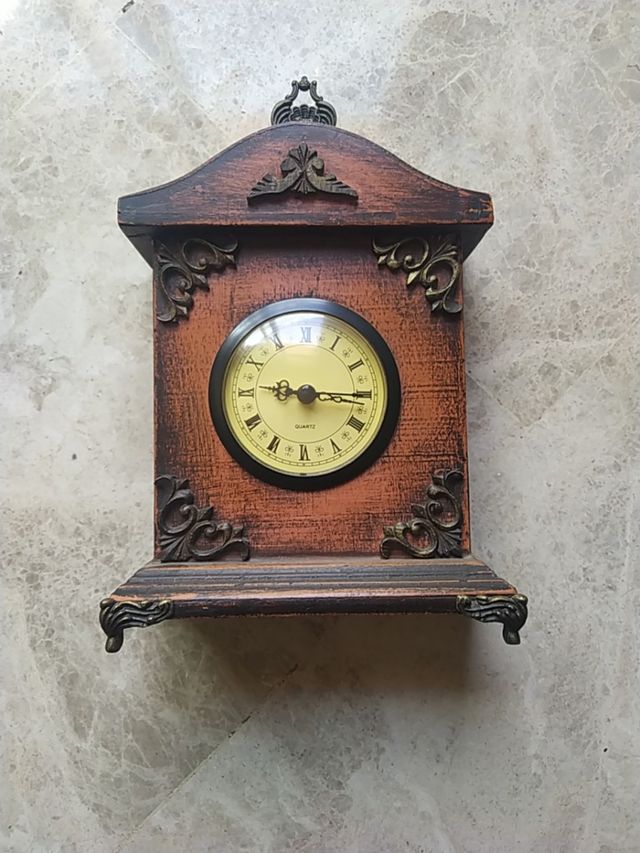 reloj 25cm