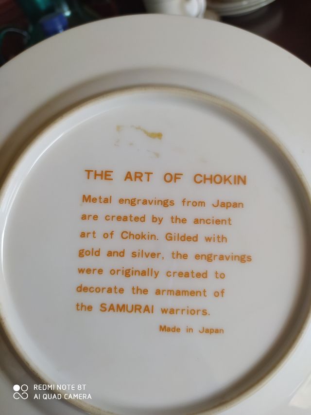 Plato de porcelana grabado en oro art of chokin