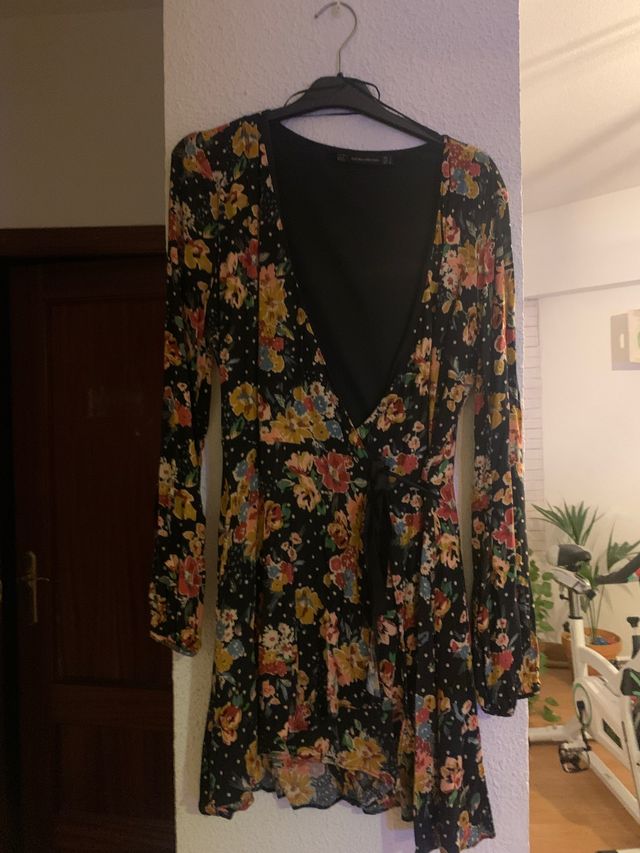 Mono Flores Zara talla S