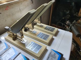 Grapadora etona 260 y grapas de segunda mano por 60 EUR en Sant Jordi en  WALLAPOP