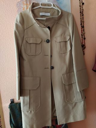 zara gabardinas señora