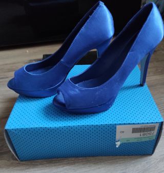 Tacones plataforma Marypaz de segunda mano por 4 EUR en Cáceres en WALLAPOP