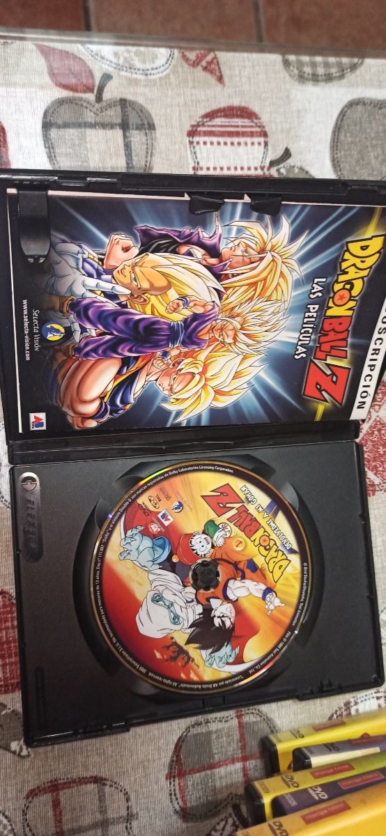9 DVDs oficiales de Dragon Ball