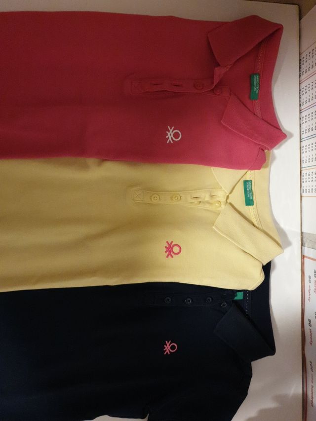 LOTE 4 Polos BENETTON Talla S 6-7 años