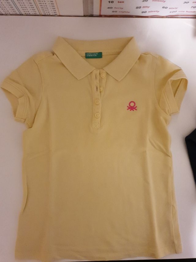 LOTE 4 Polos BENETTON Talla S 6-7 años