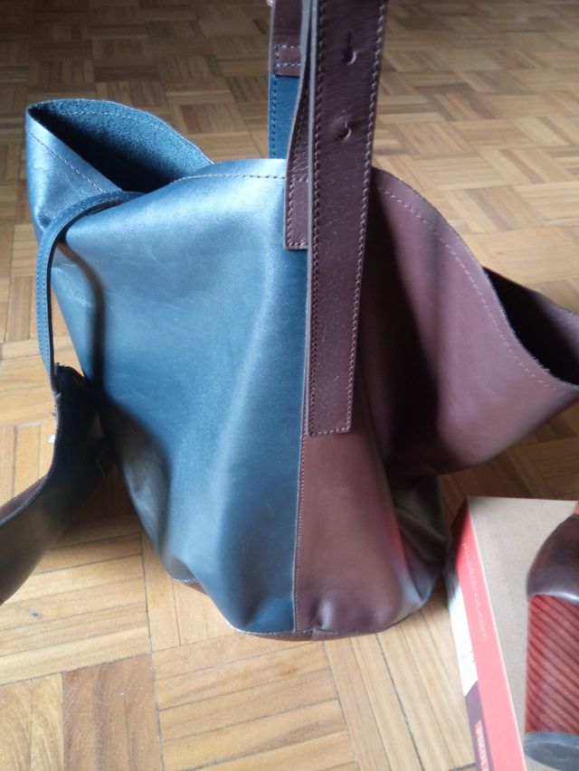 Zapatos piel Pikolinos + bolso piel Zara