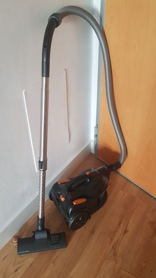 Comprar Aspirador trineo sin bolsa Brave | SOLAC