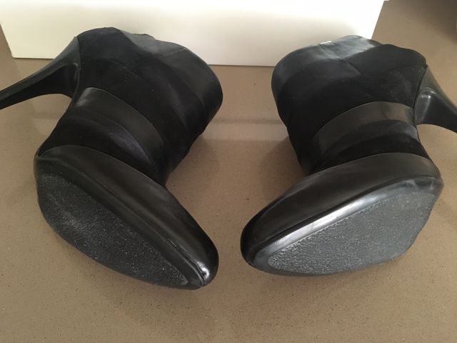 Botines de piel Guess