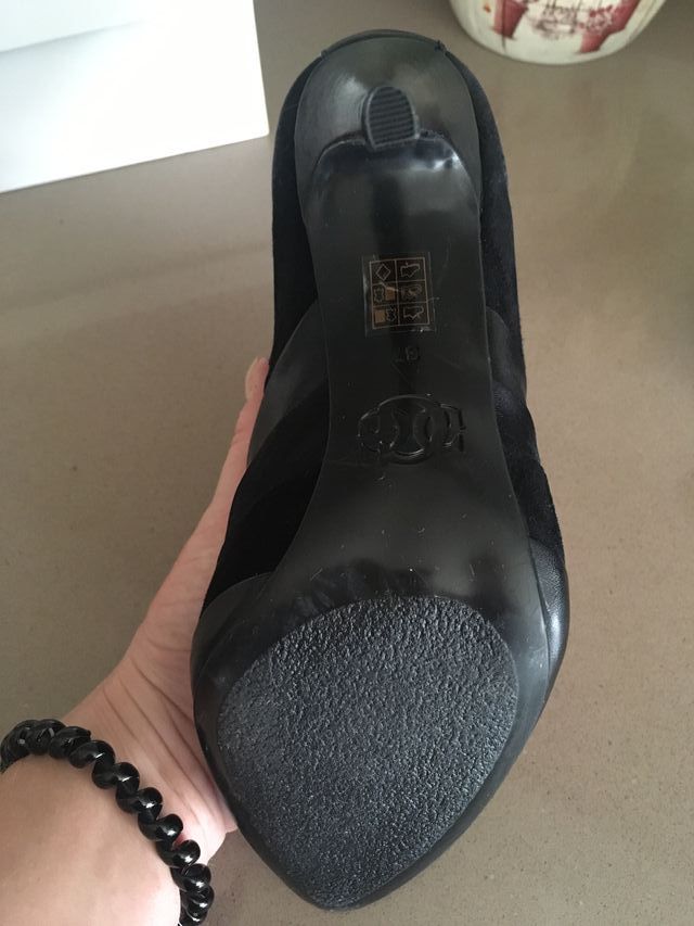 Botines de piel Guess