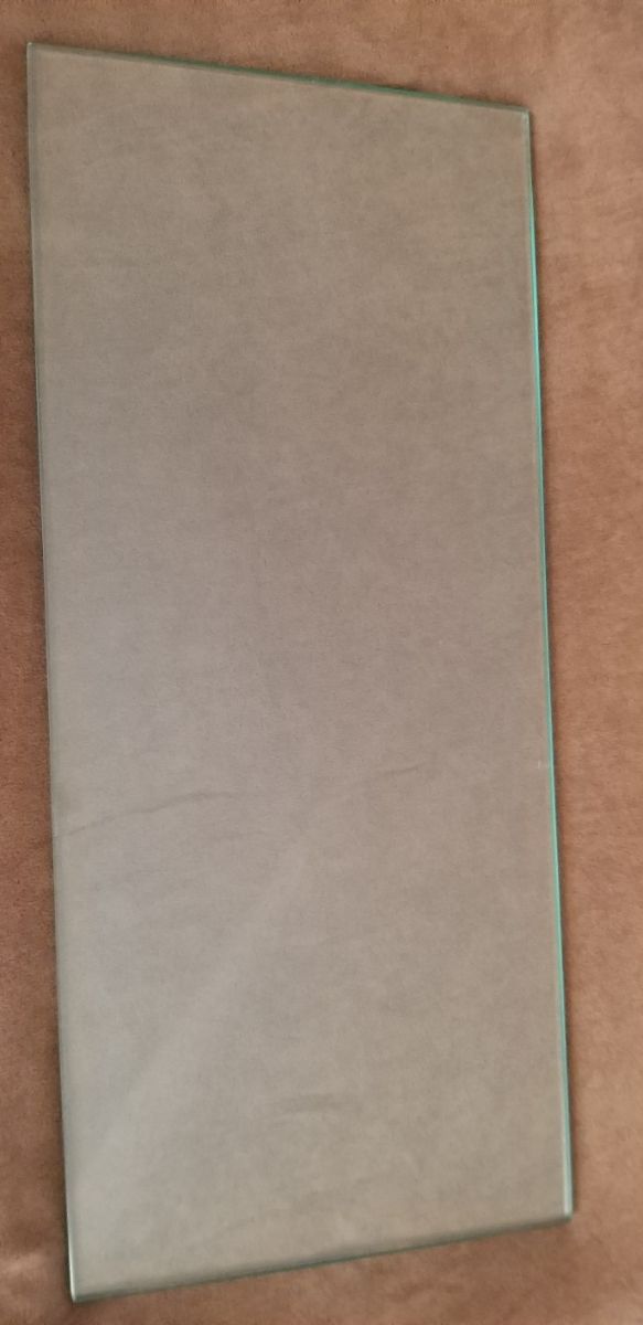 Dos baldas de cristal de 5 mm.