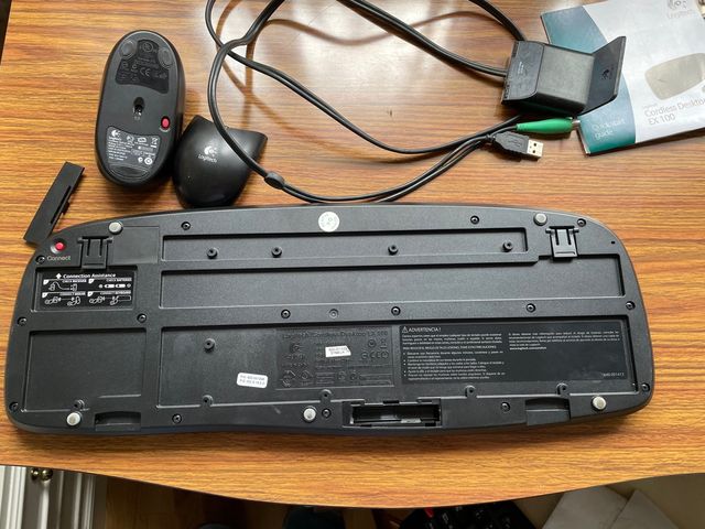 Raton y teclado Logitech inalambricos EX100