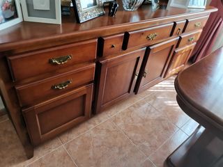 Aparador madera de pino de segunda mano en WALLAPOP
