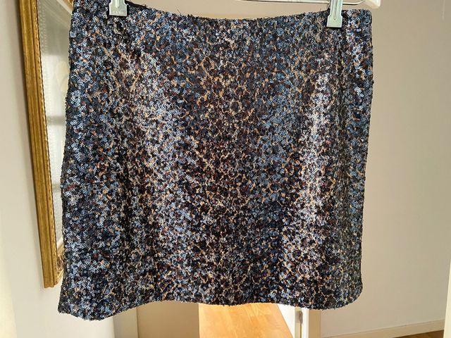 Falda con lentejuelas