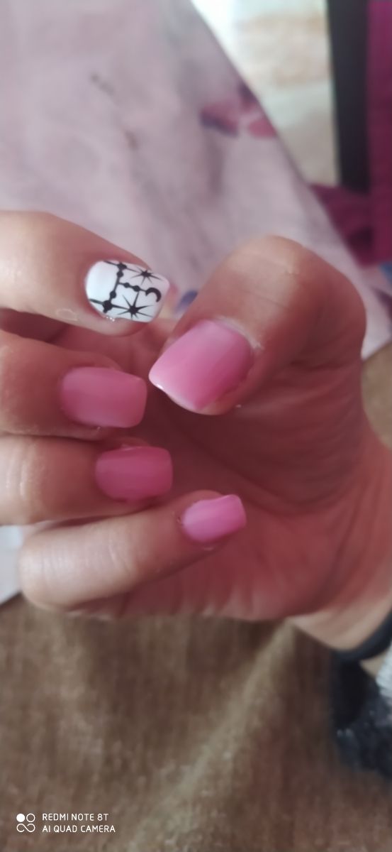 se hacen uñas de gel y semi economicas