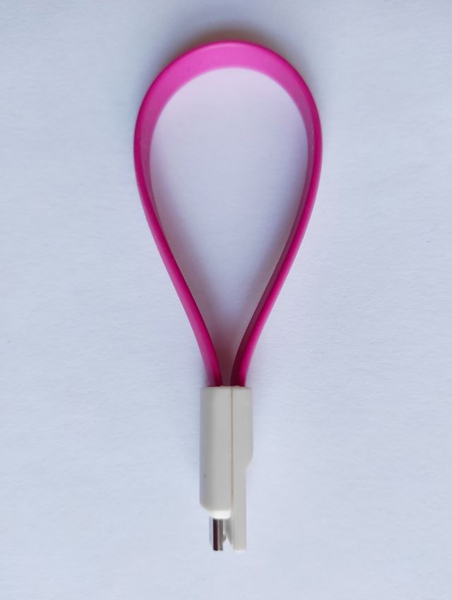 Cargador / cable / pulsera