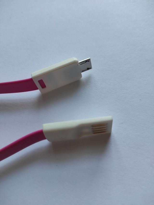 Cargador / cable / pulsera