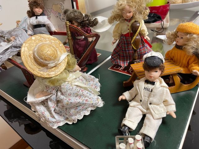 Colección muñecas porcelana