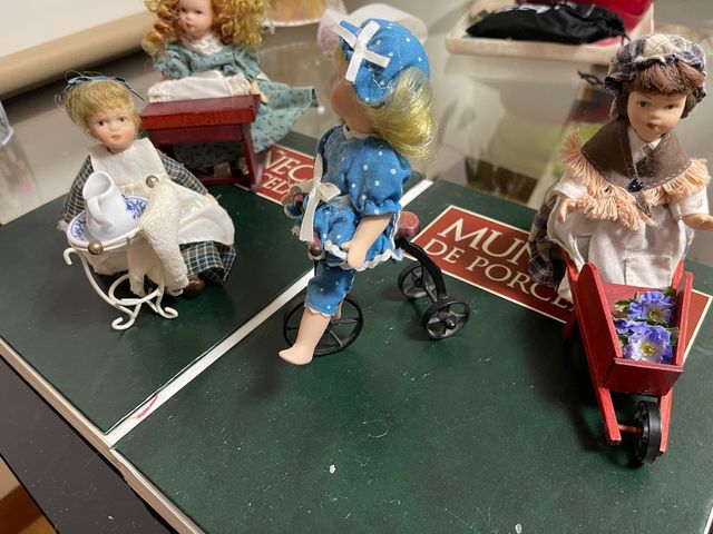 Colección muñecas porcelana