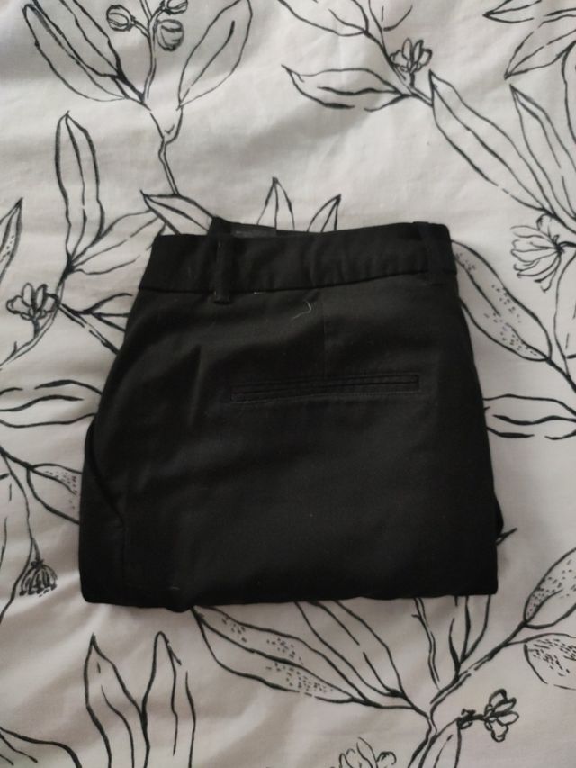 pantalón de vestir tipo chinopantalón de vestir ti