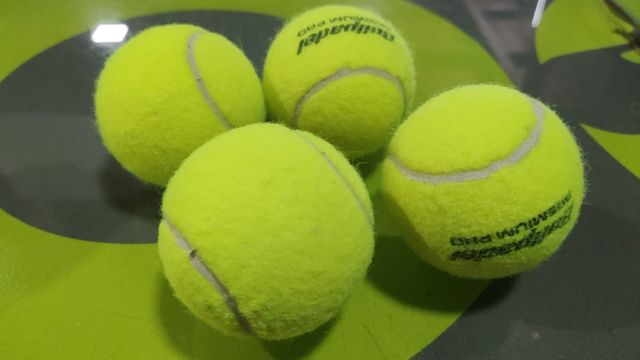 Pelotas pádel usadas 5 por un euro