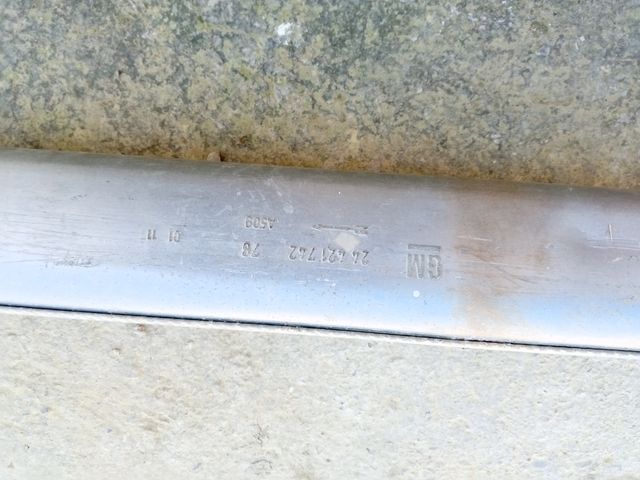 tubo de escape y silenciador