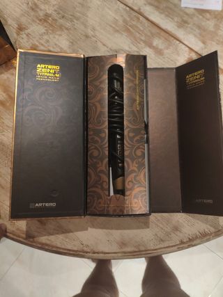 Plancha pelo Artero Titanium de segunda mano por 20 EUR en Girona en  WALLAPOP