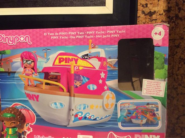 Iate Pinypon com caixa+2 bonecos de presente