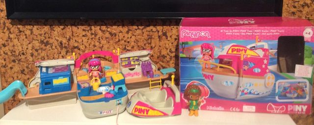 Iate Pinypon com caixa+2 bonecos de presente