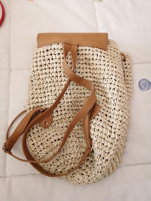 Mochila de esparto, ideal para este verano