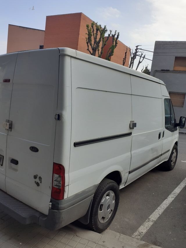 Ford Transit 2010 de segunda mano por 5.000 EUR en Sant Cugat del