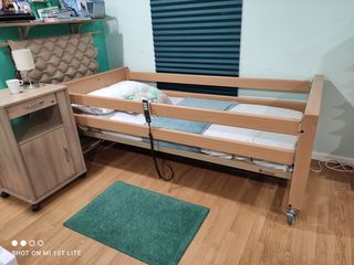 Cama articulada elevable madera
