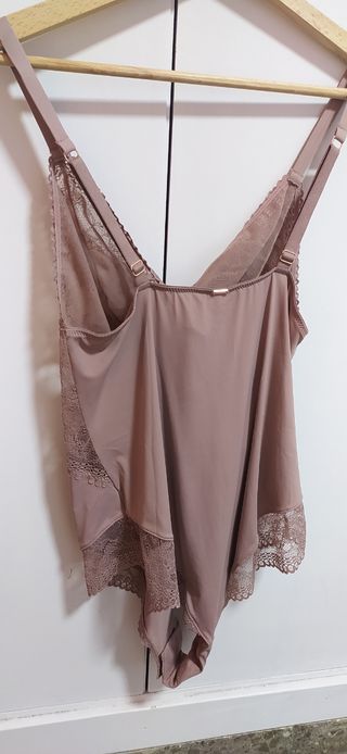 Body encaje Primark L de segunda mano por 4 EUR en Valencia en WALLAPOP
